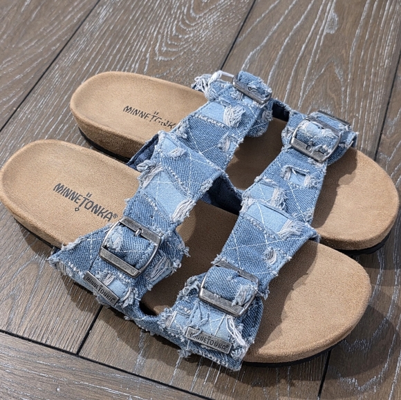 Minnetonka Patchwork Denim Sandals, Size 10 - Picture 1 of 11